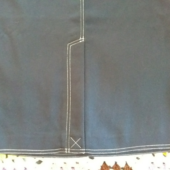 Ann Taylor Factory Women's Navy Blue Skirt  NWT. - Picture 5 of 8